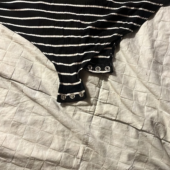 Striped body suit - Picture 2 of 4